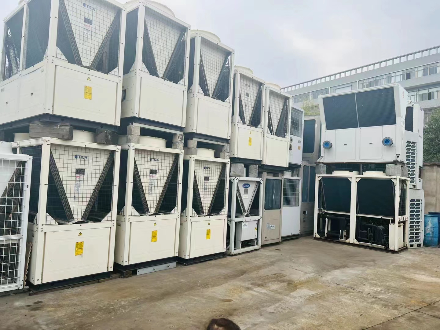 風冷模塊熱泵機組